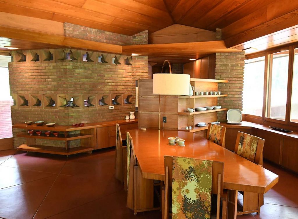 frank-lloyd-wright-palmer dining room
